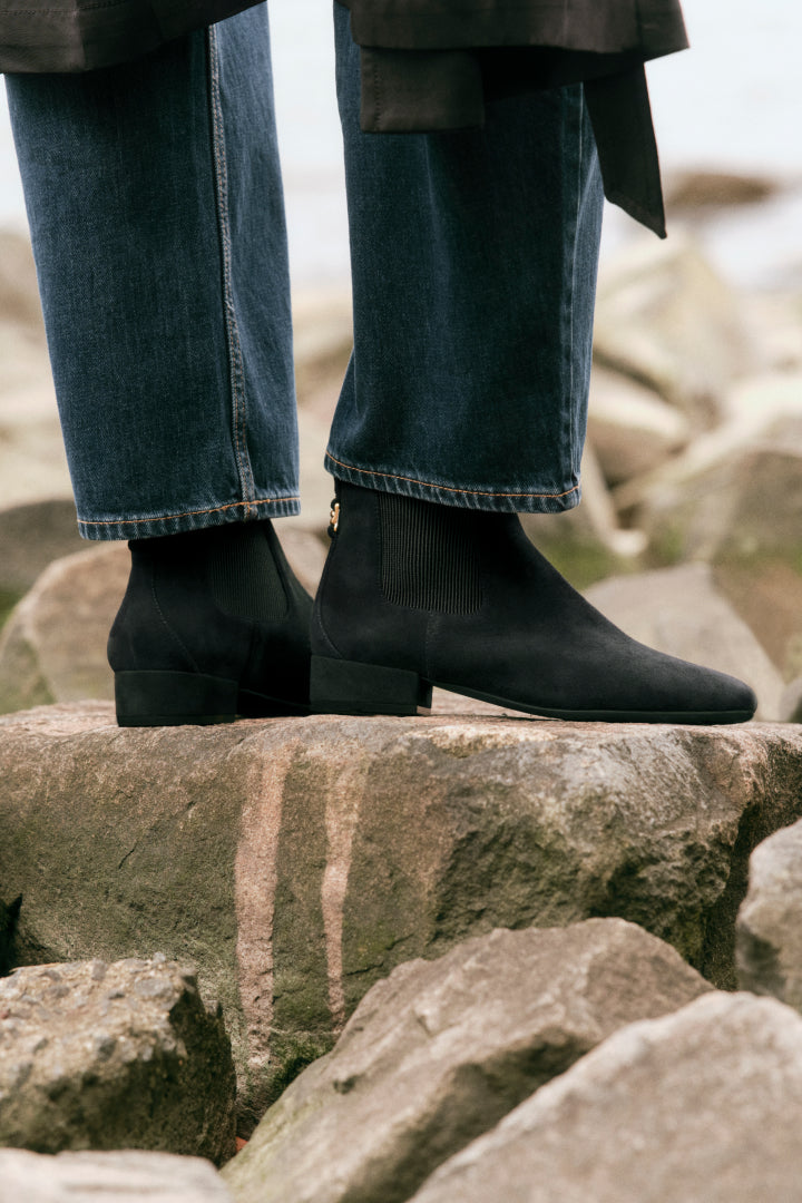 Comfortable Women's Ankle Boots Image