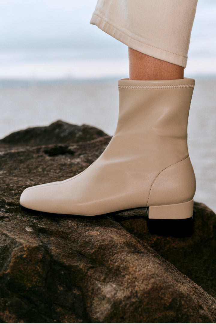 Second Skin Stretch Image