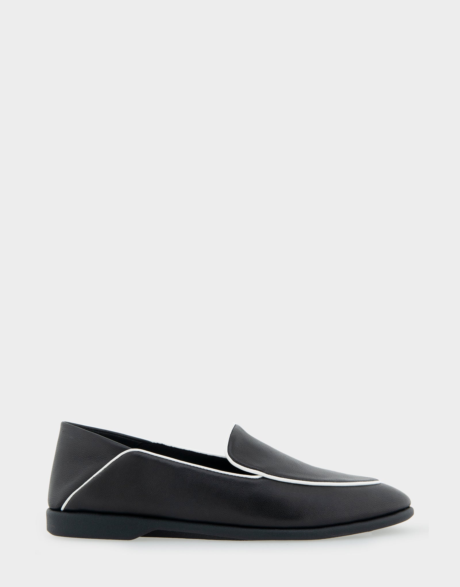 Women's Collapsible Back Loafer in Black Leather