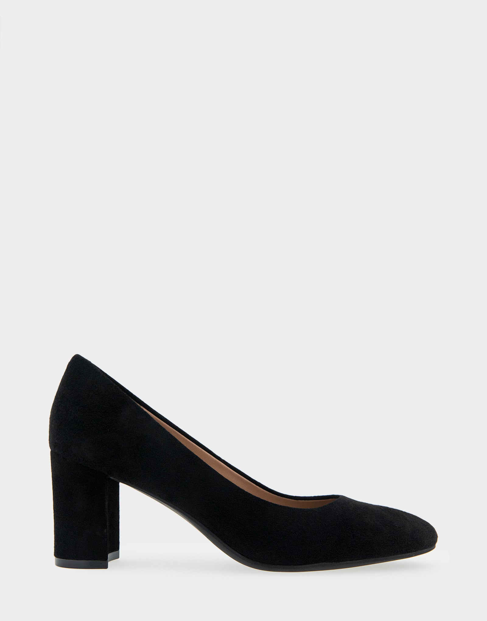 Found: The Best Black Pumps - Living in Yellow