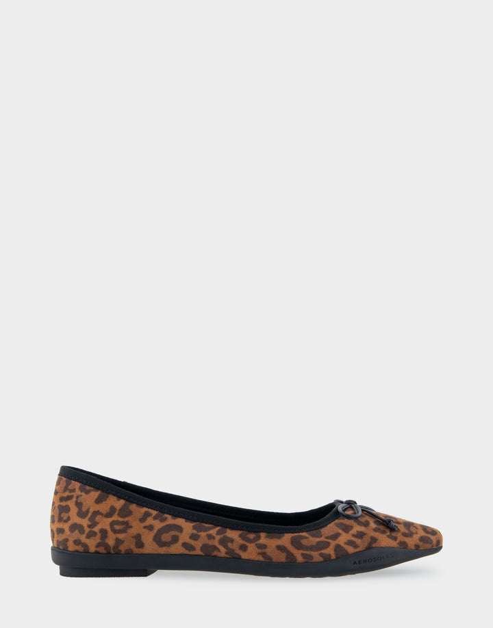 Tresmode Aero Tan Women's Casual Flats