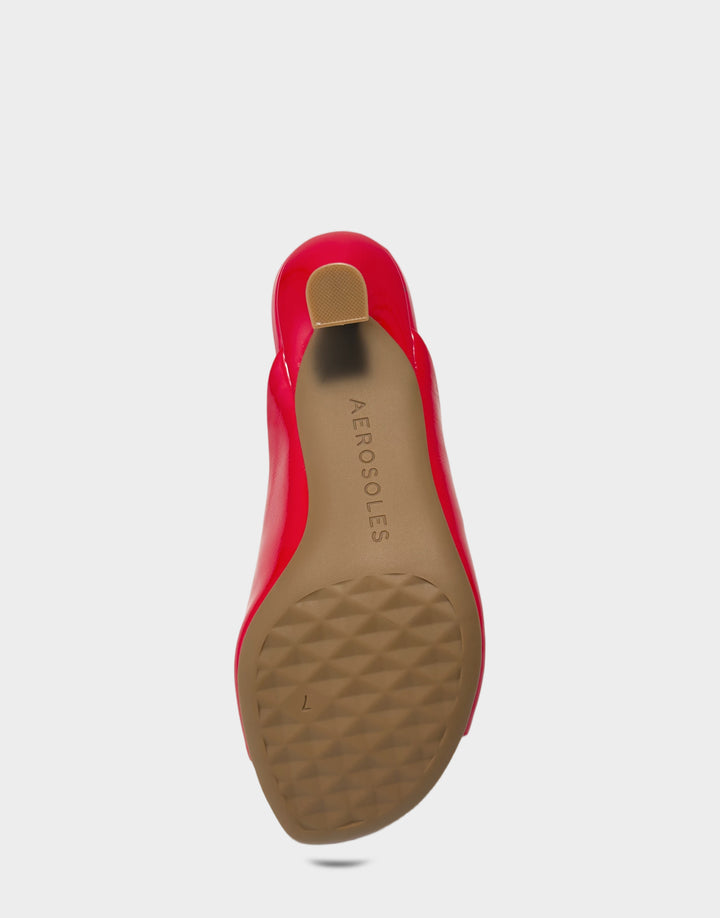 Comfortable Women's Heeled Sandal in Red Faux Crinkle Patent Bottom View