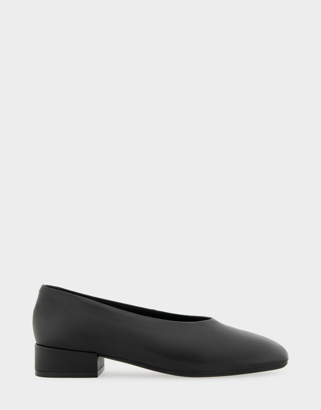 Aerosoles Nannie Women's Square Toe Flat in Black Leather, Size: 10, Medium Width