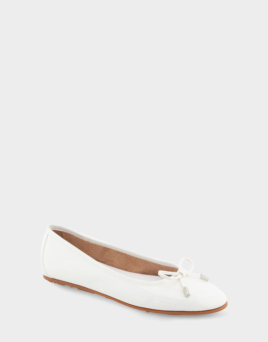 Women's Ballet Flat in White Patent Faux Leather