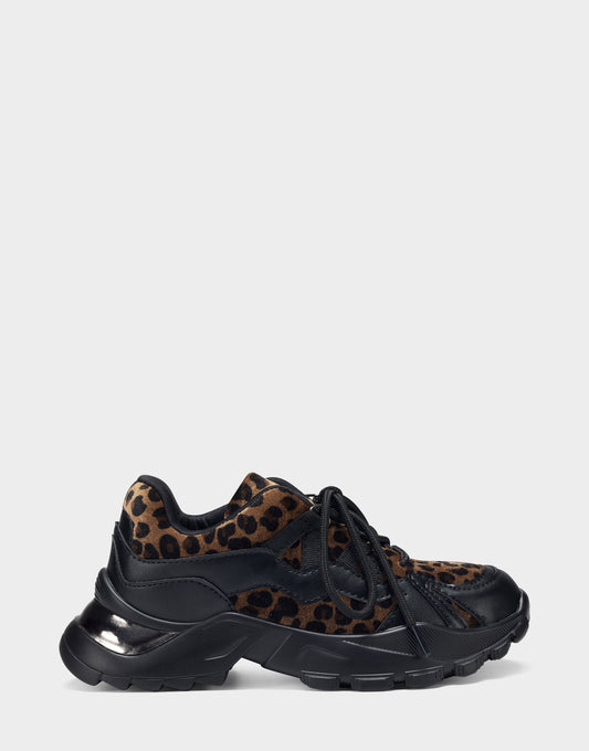 Girls Sneaker in Leopard