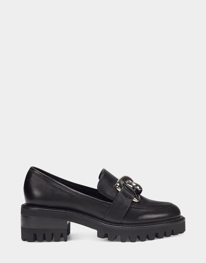 Lilia - comfortable women's loafers in black