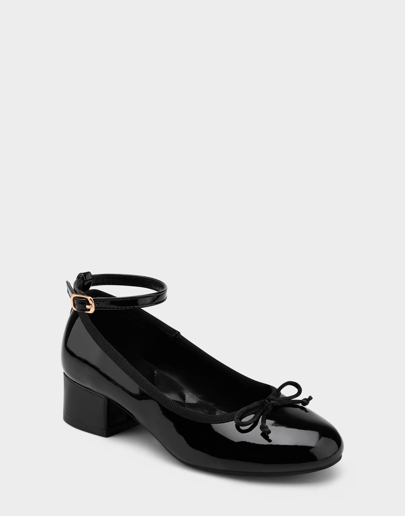 Girls Shoe in Black