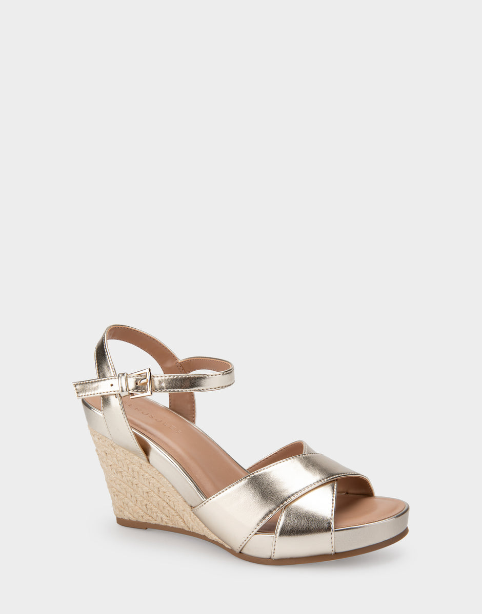 toe post mule sandals